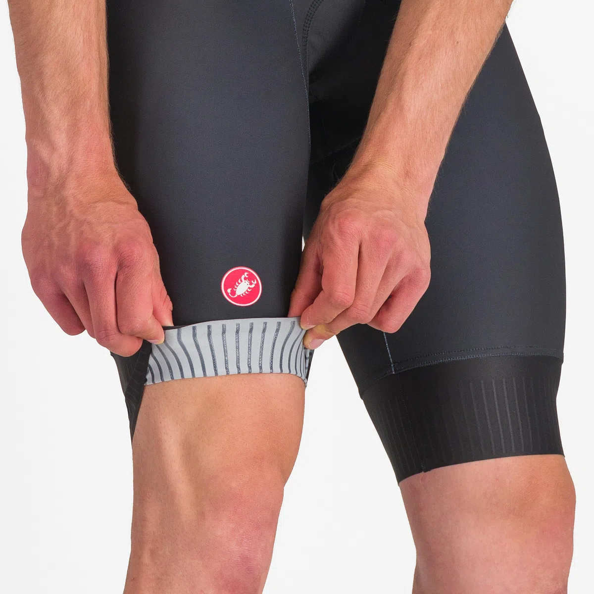 CASTELLI Core Tri-Anzug für Herren, kurzärmelig, Radfahren, Rennen, Schwimmen, Radfahren, Laufen, aerodynamischer Triathlon-Anzug mit Taschen