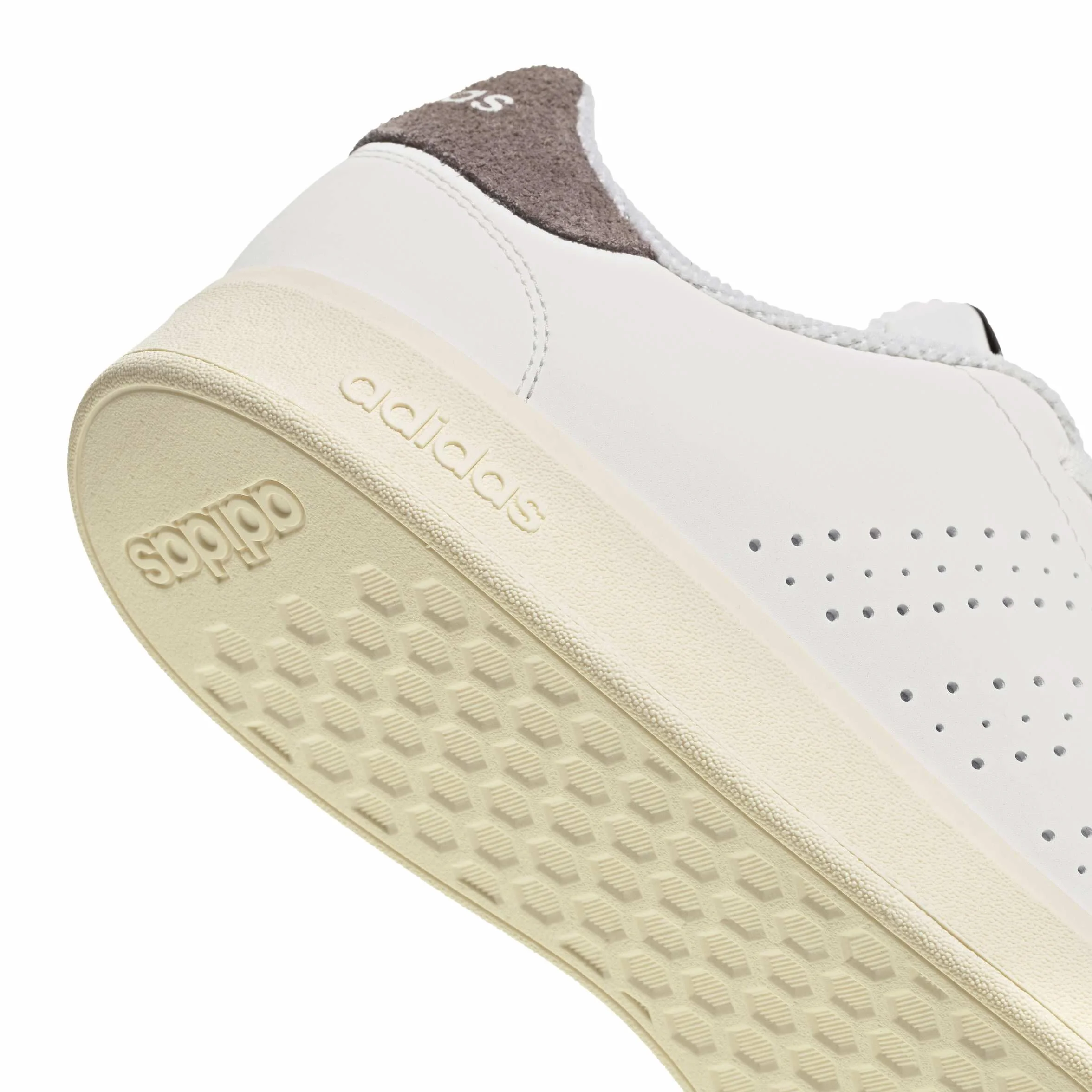 adidas Unisex Advantage Base 2.0 Schuh