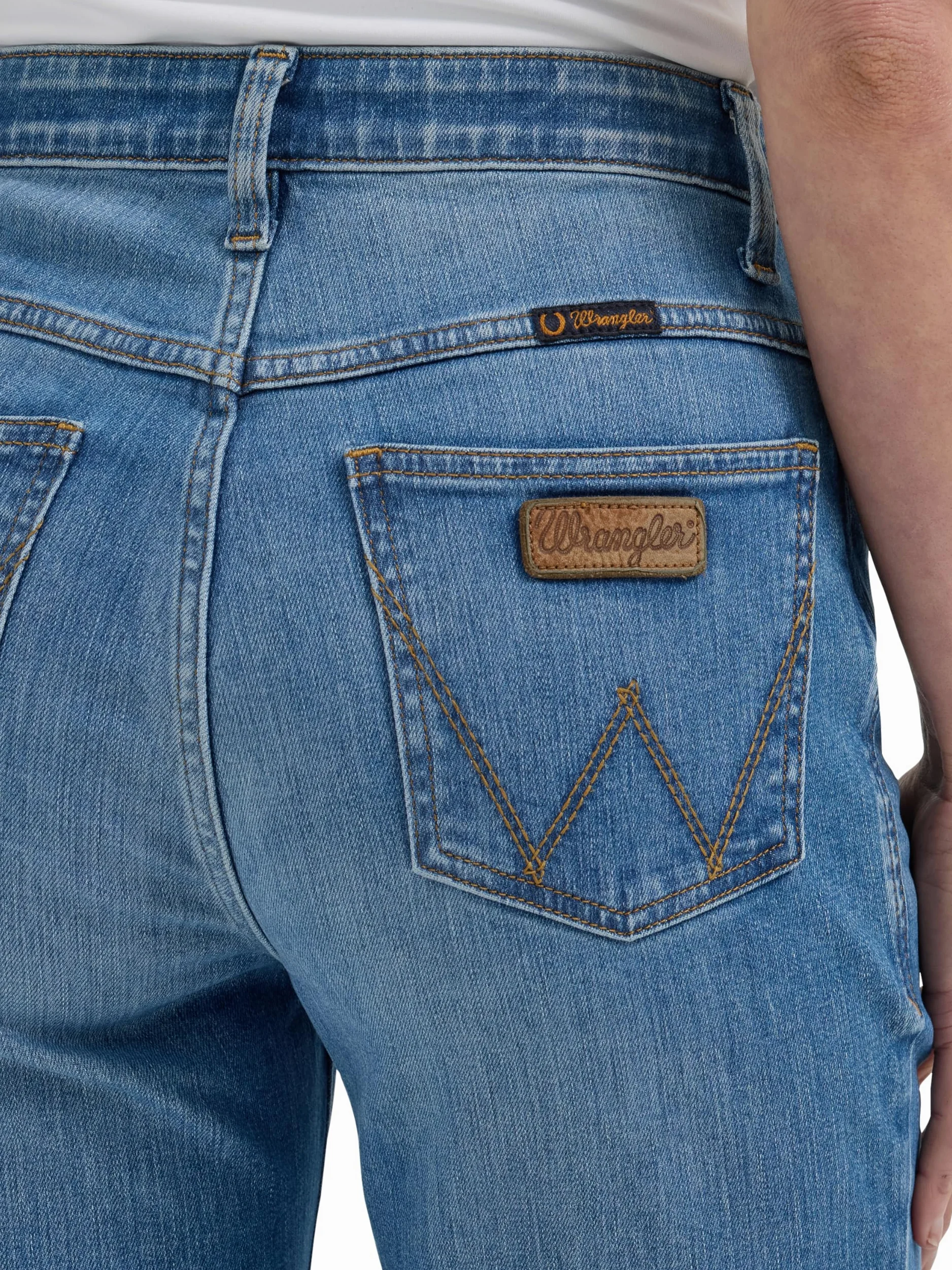 Wrangler Damen Jeans Willow Mid Rise Performance Waist Boot Cut Ultimate Riding Jeans