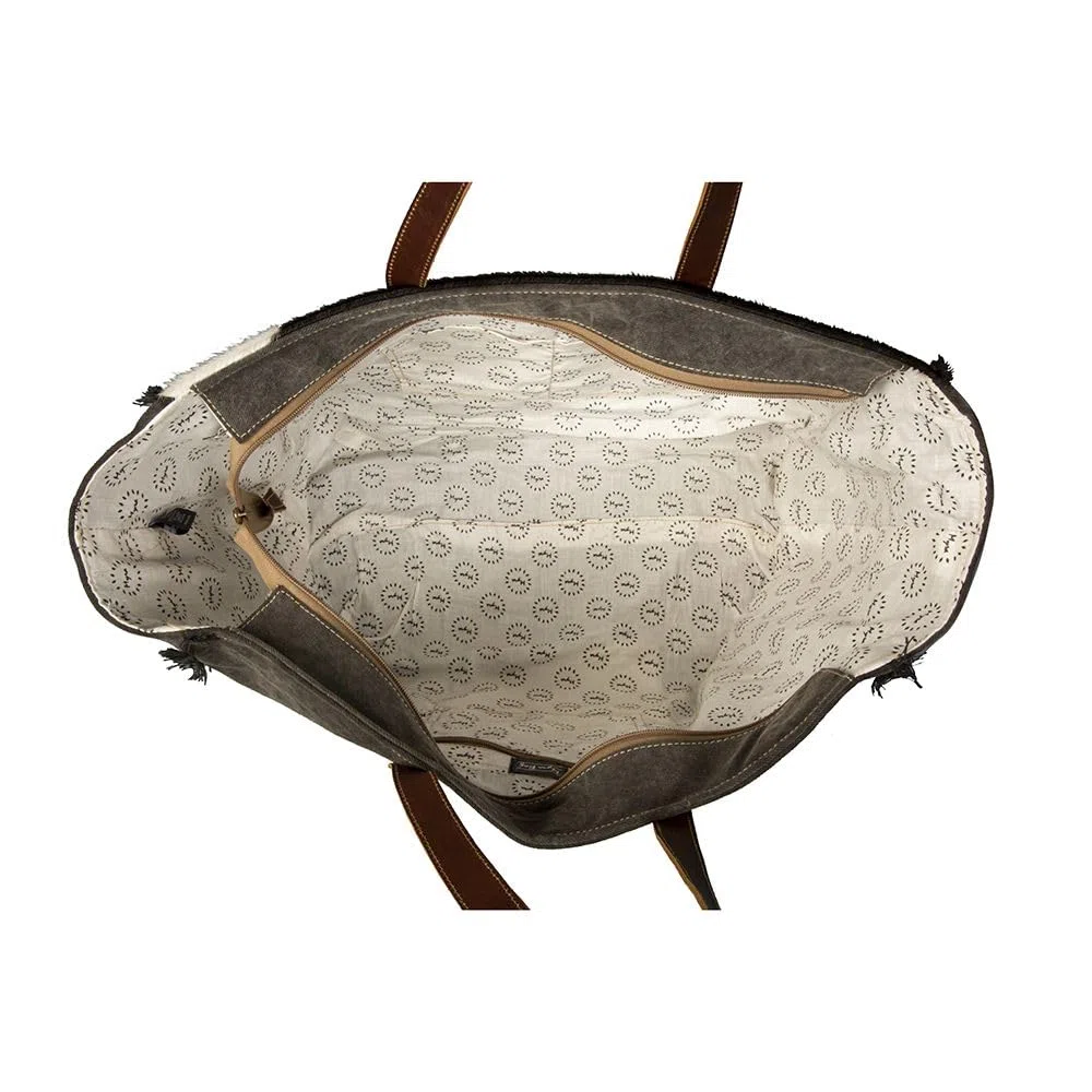 Myra Bag Weekender Bag für Damen - Western Upcycled Canvas & Leder Umhängetasche
