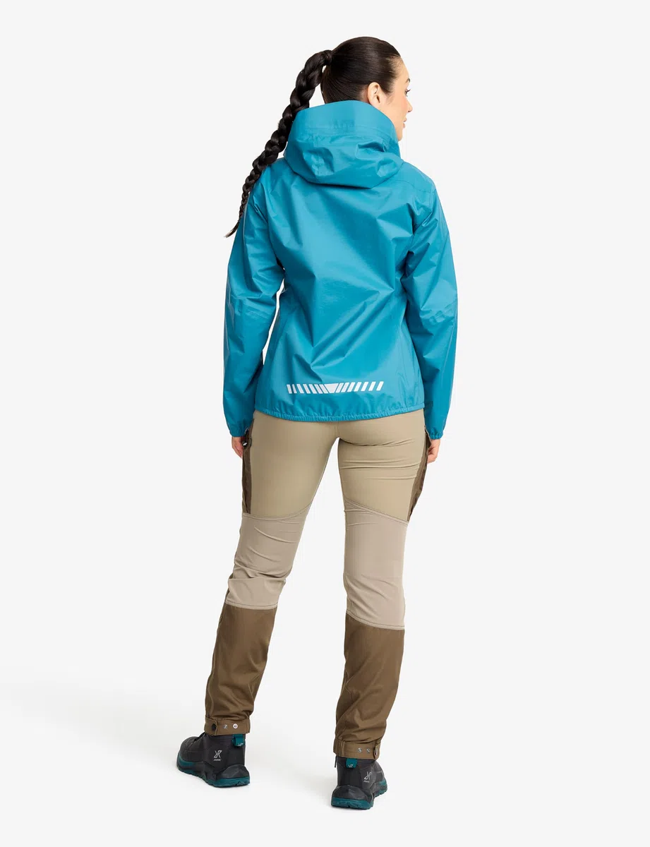 RevolutionRace Arcade 3L Lightweight Jacket für Damen, Wasserdichte Jacke, Packbare Windjacke für Wanderungen und Outdoor-Aktivitäten