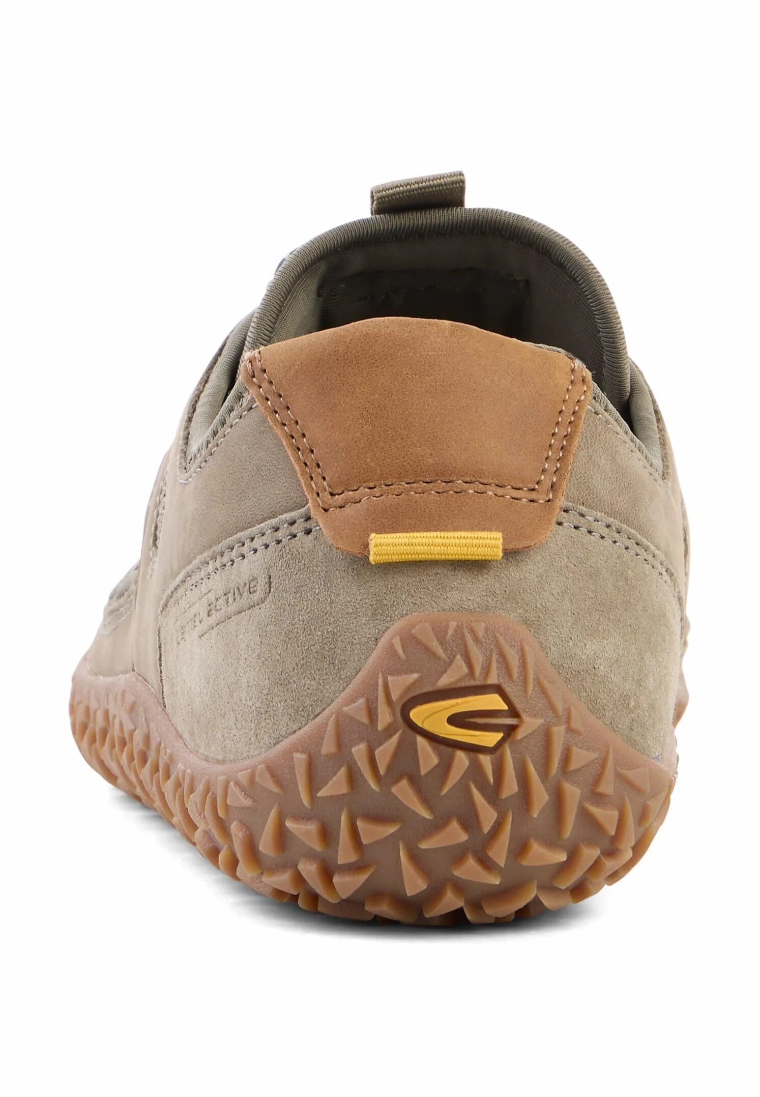 camel active Herren Leichter Sneaker mit luftigen Partien